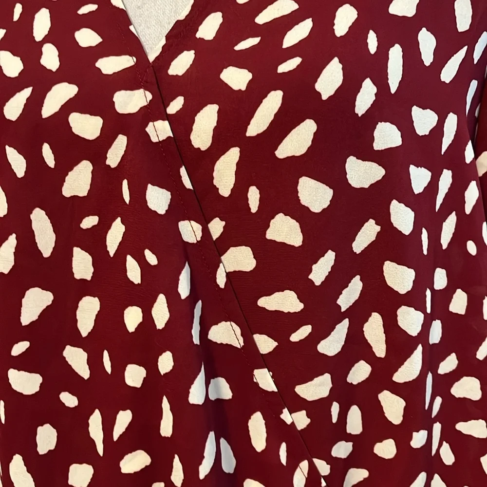 NWT West K Surplice Tie Sleeve Blouse - Picture 3 of 12